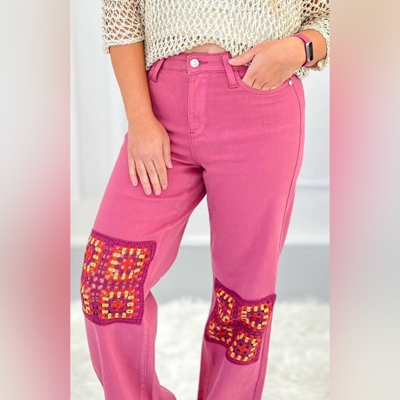 Judy Blue Pink Wide-Leg Jeans with Crochet Patches with all the stretch. - Picture 6 of 6